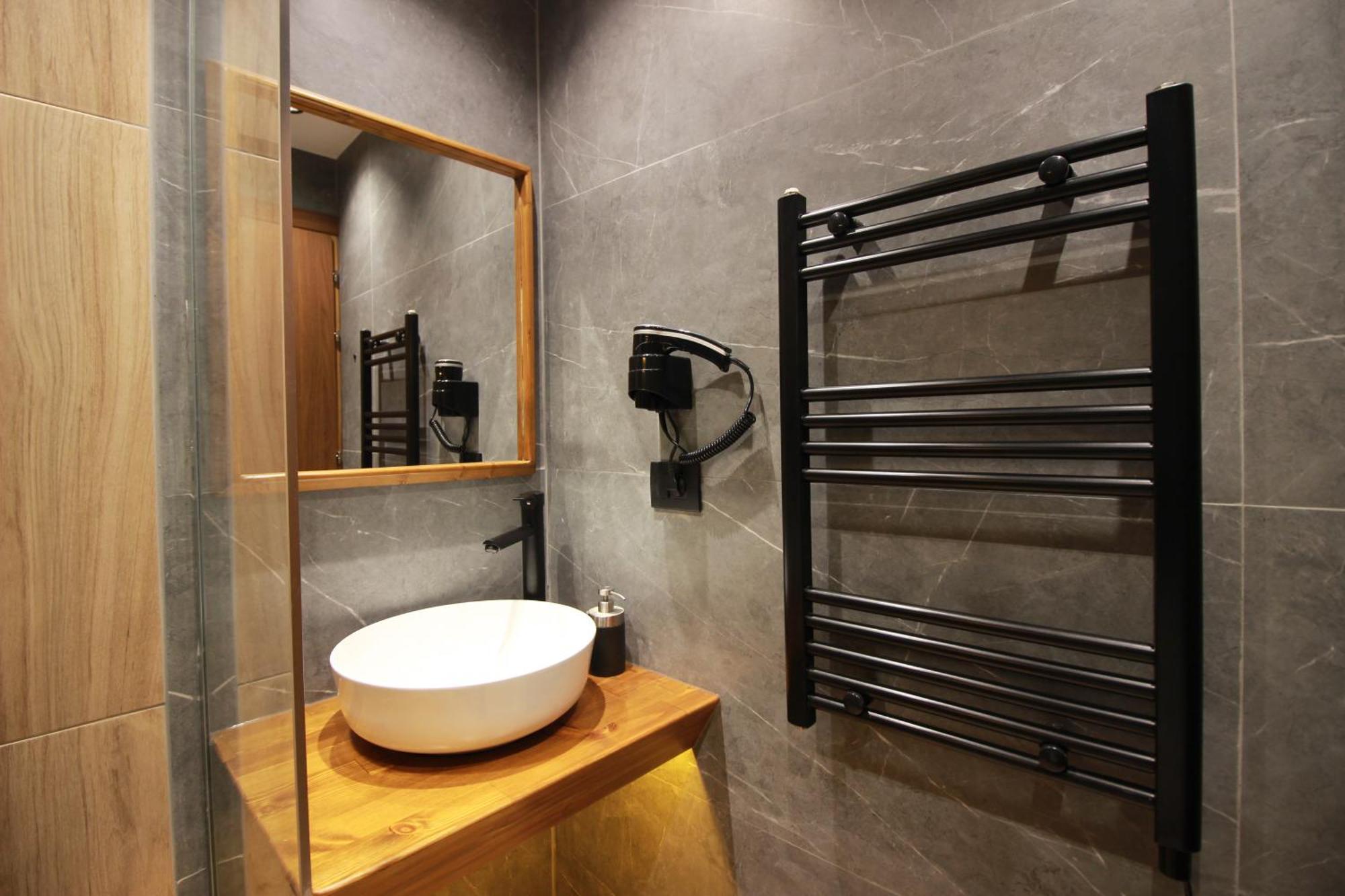 Grey Stone Hotel Gjirokaster Luaran gambar