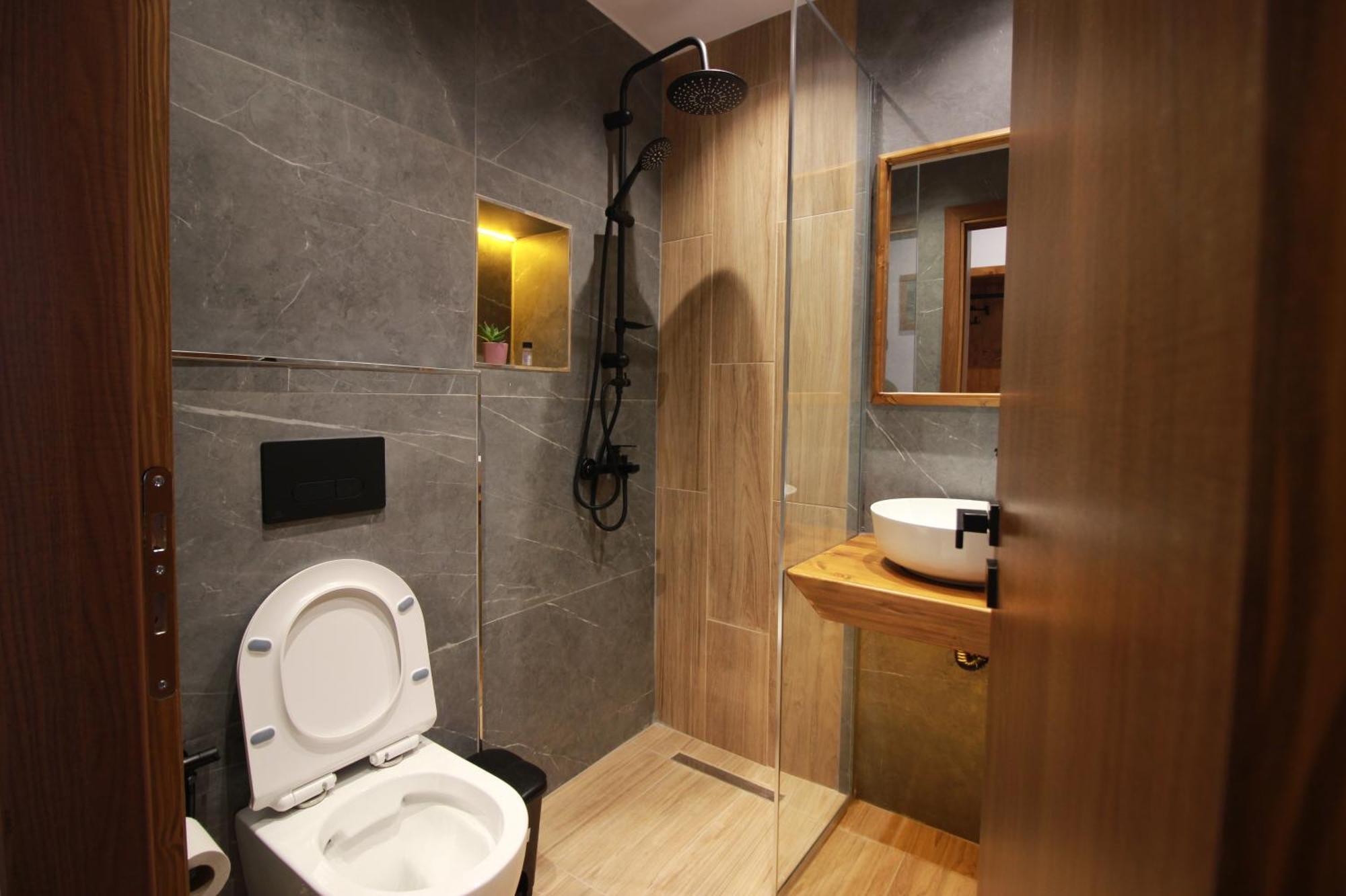 Grey Stone Hotel Gjirokaster Luaran gambar