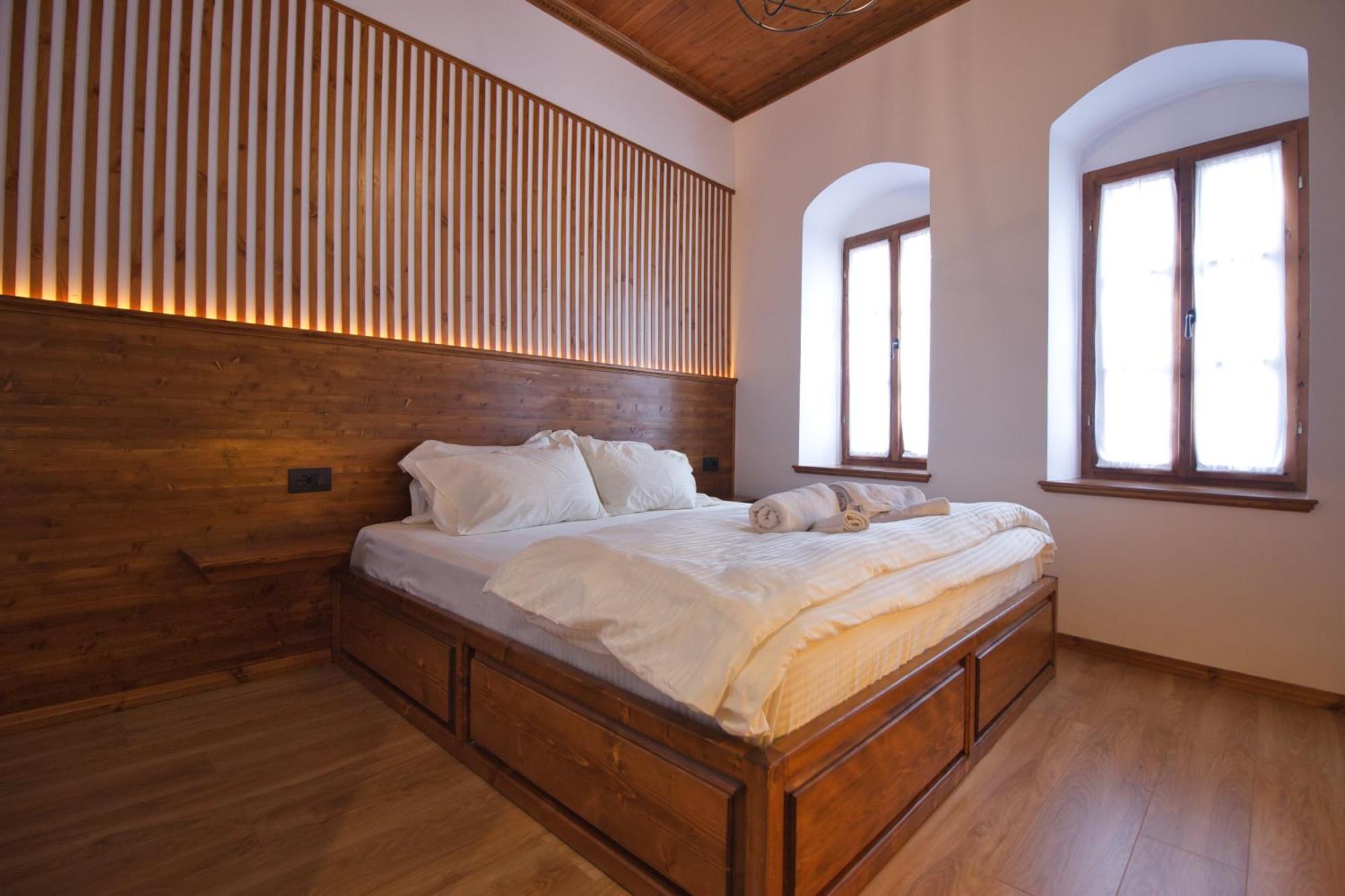 Grey Stone Hotel Gjirokaster Luaran gambar