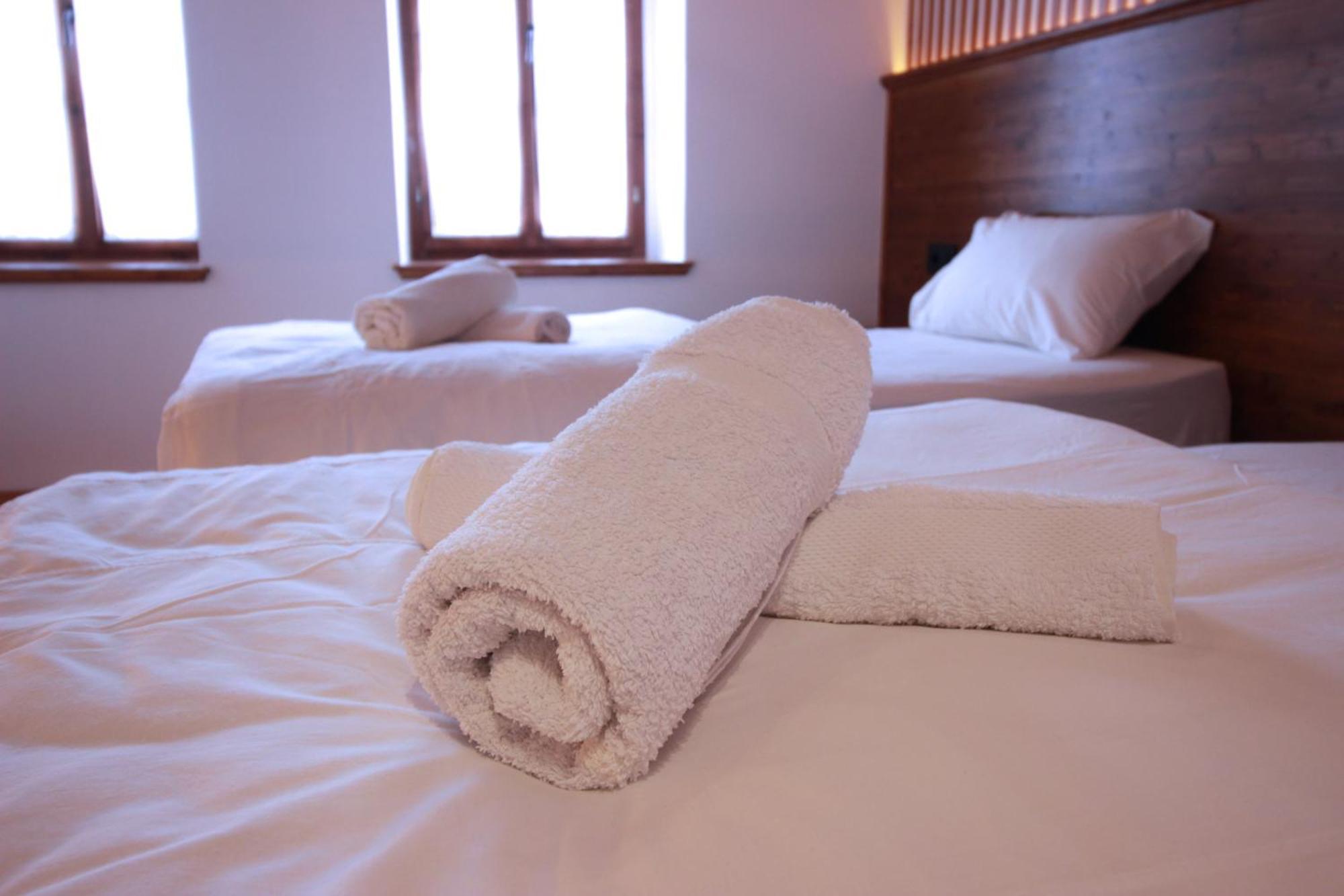 Grey Stone Hotel Gjirokaster Luaran gambar