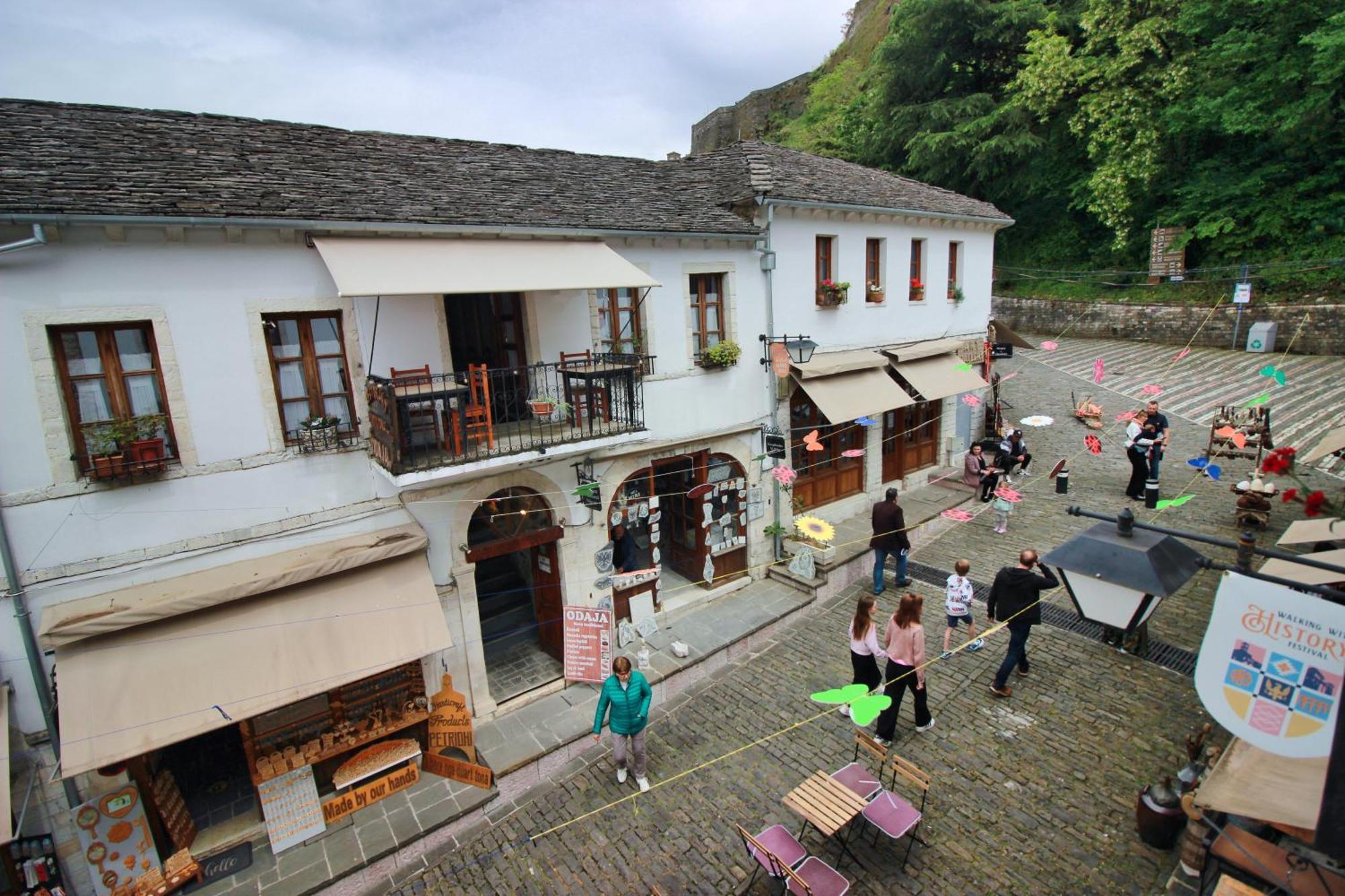 Grey Stone Hotel Gjirokaster Luaran gambar