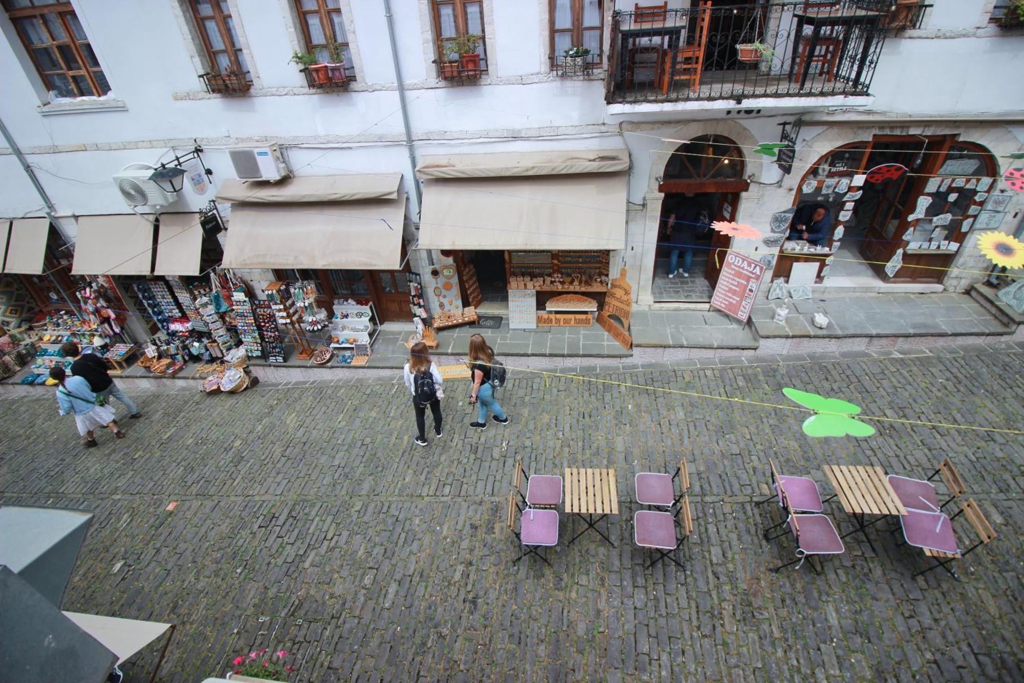 Grey Stone Hotel Gjirokaster Luaran gambar