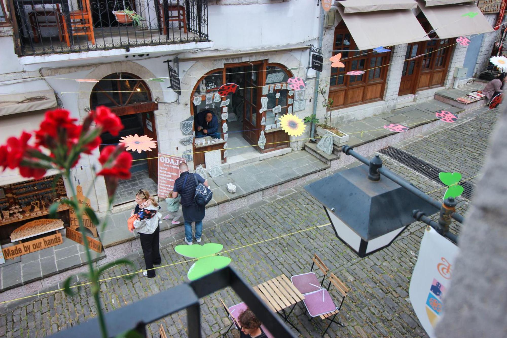 Grey Stone Hotel Gjirokaster Luaran gambar